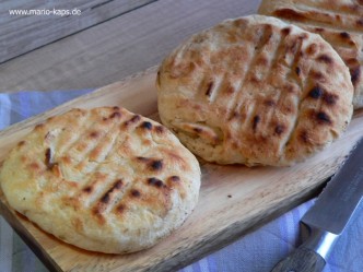 Fladenbrote vom Grill